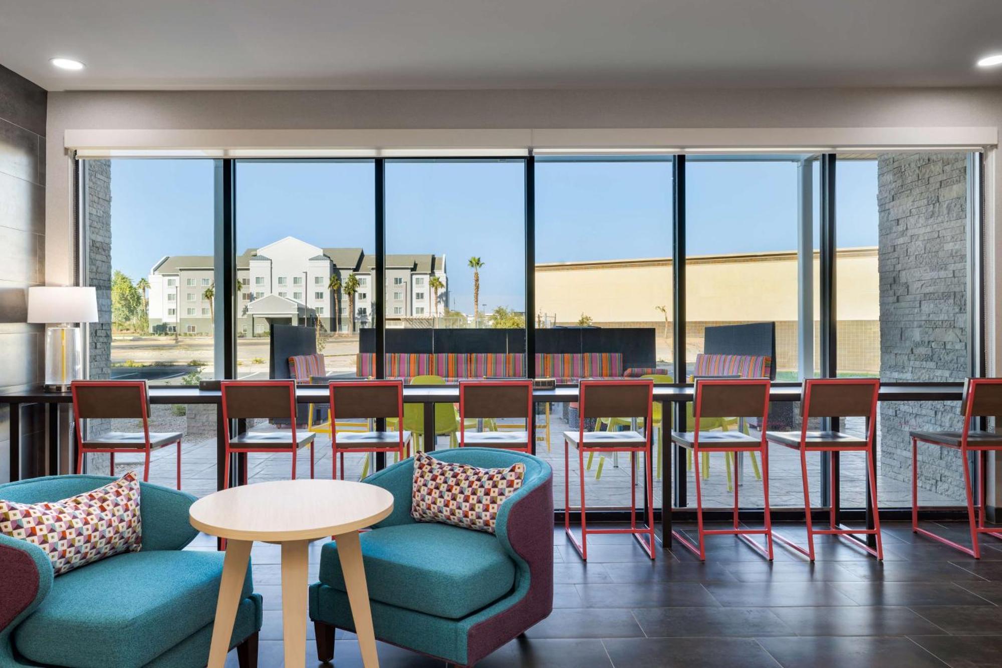 Home2 Suites By Hilton Эль-Сентро Экстерьер фото